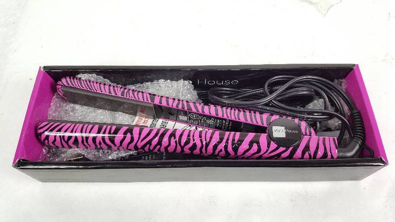 lot 70 image: Style House Professional Styling Iron