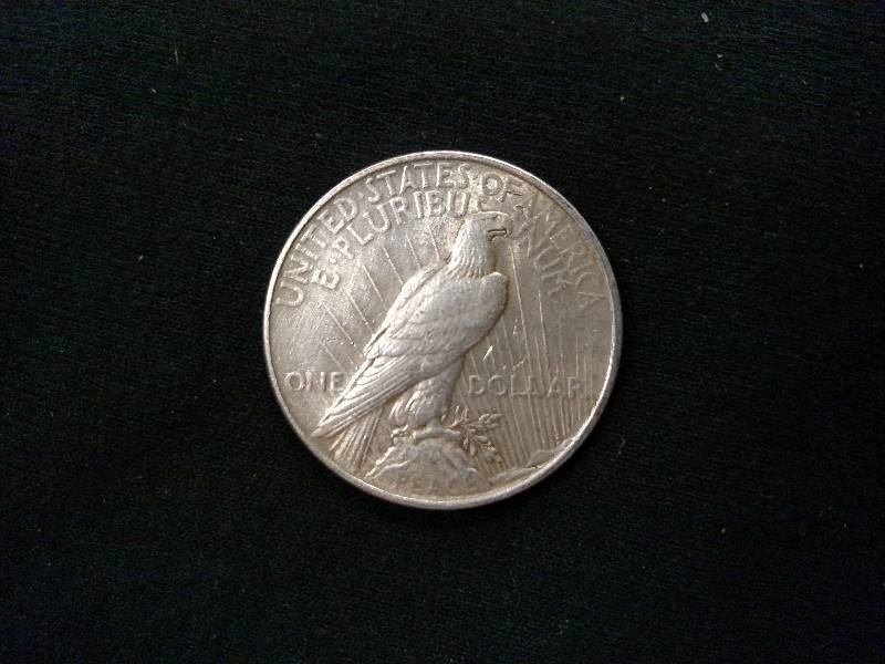 1922 Peace Silver Dollar...