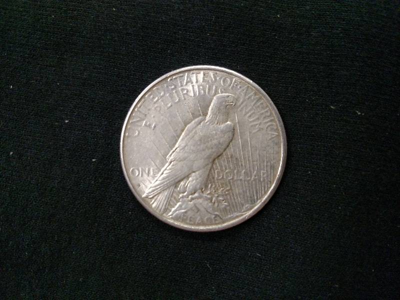 1925 S Peace Silver Dollar...