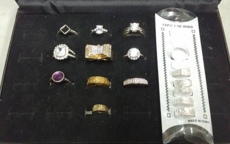 Assorted Jewelry