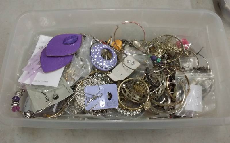 Assorted Jewelry