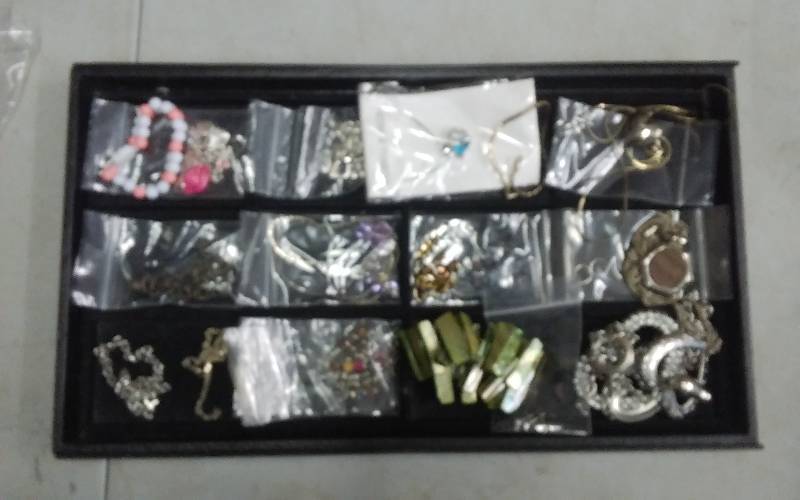 Assorted Jewelry
