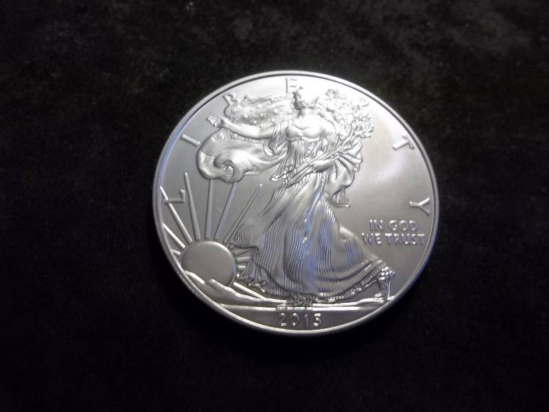 2015 US Silver Eagle One Dollar Round One Oz. .999 Fine Uncirculated