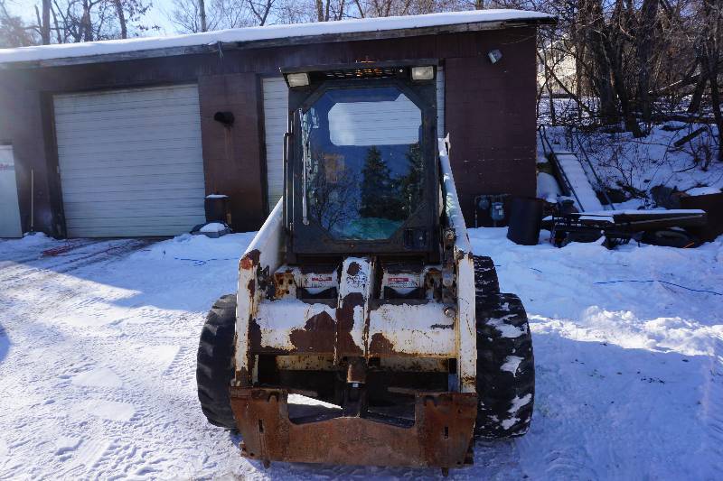 lot 4 image: Bobcat 853H Skid Loader Skid Steer