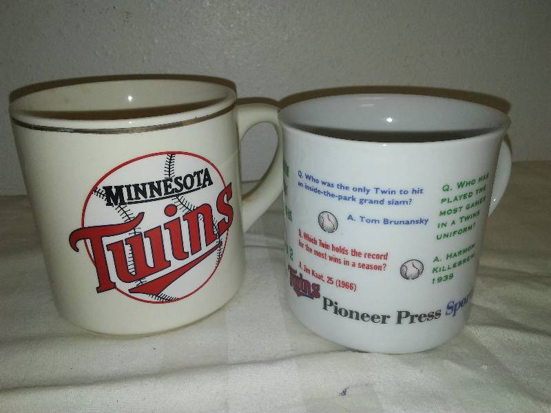 2 Minnwsota Twins Mugs