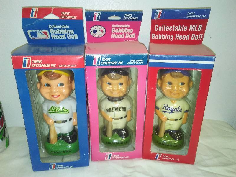 3 MLB Kansas City Royals Milwaukee Brewers and Oakland Athletics A�s , Bobbleheads