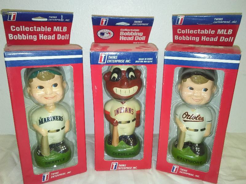 3 MLB Seattle Mariners, Baltimore Orioles and Cleveland Indians