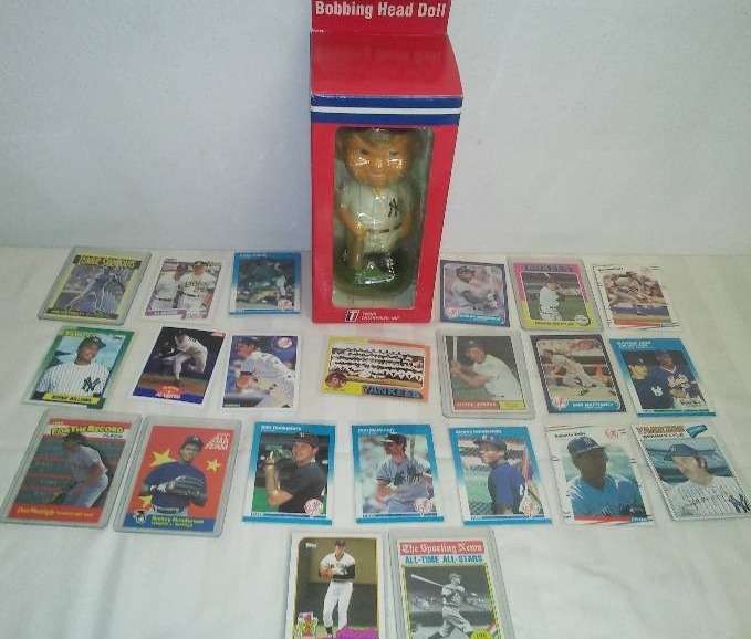New York Yankees Bobblehead with Player Cards � Williams, Mattingly, Gehrig, Henderson, Abbott and more.