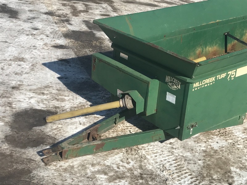 Millcreek Top-Dresser