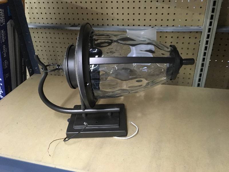 lot 365 image: 9IN LED COACH LIGHT, MSRP $34.99