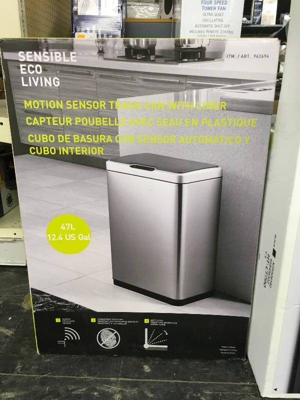 lot 335 image: EKO 47L MOTION TRASH CAN, MSRP $49.99