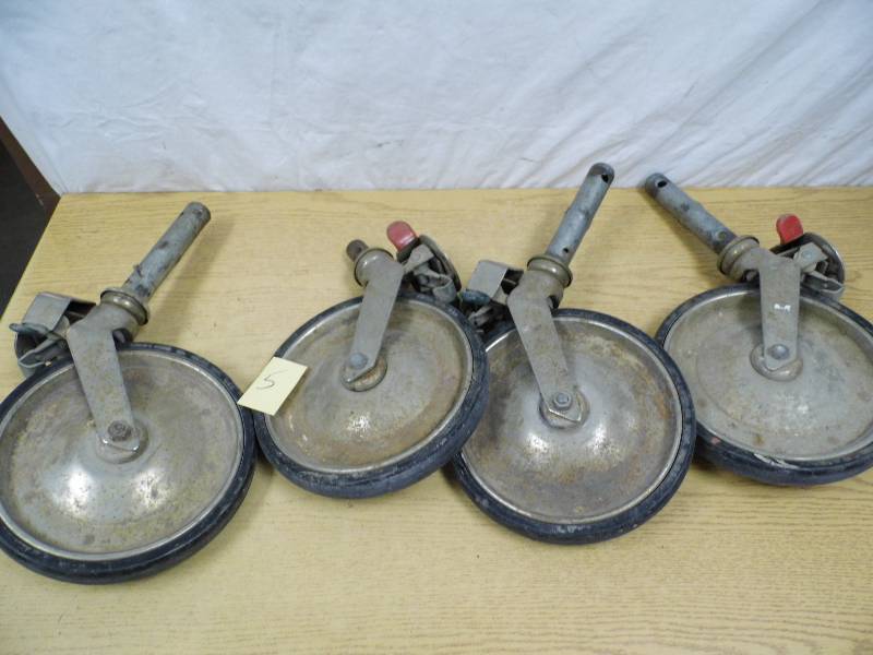lot 5 image: Lot of 4 Caster Wheels