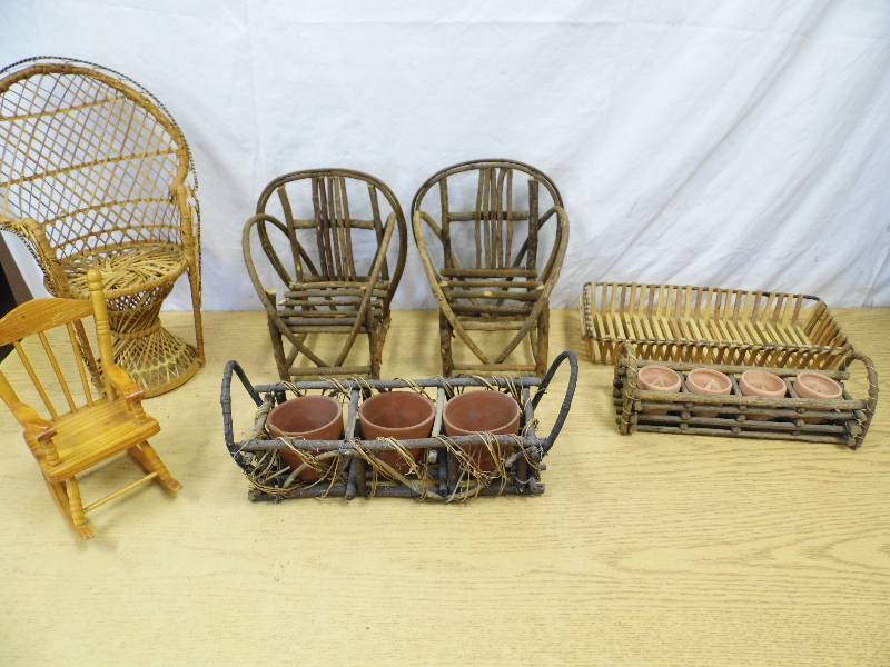 lot 11 image: Twig Chair Decor