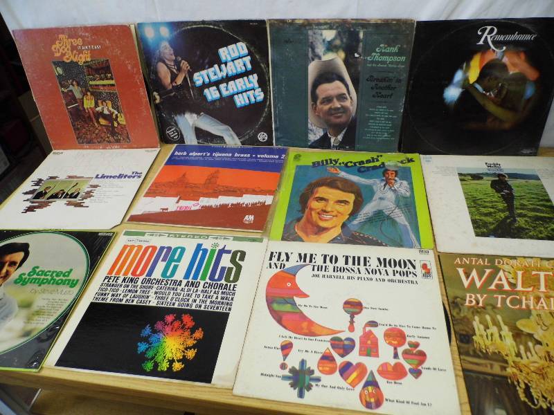lot 56 image: Albums