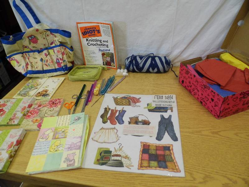lot 66 image: Crochet Hooks - Tisue - Scrapbooking Items