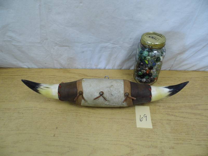 lot 69 image: Marbles - Horns