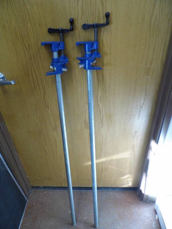 lot 82 image: Clamps