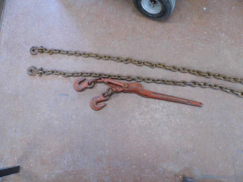 lot 85 image: Chain Binder wChain