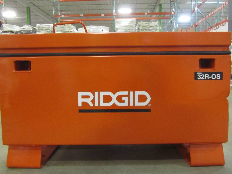 lot 10 image: RIDGID 32 in. x 19 in. Portable Storage Chest