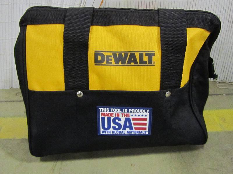 lot 15 image: Dewalt 20-Volt MAX Lithium-Ion Cordless Hammer DrillImpact Driver Combo Kit (2-Tool) with (2) Batteries 3Ah, Charger and Bag