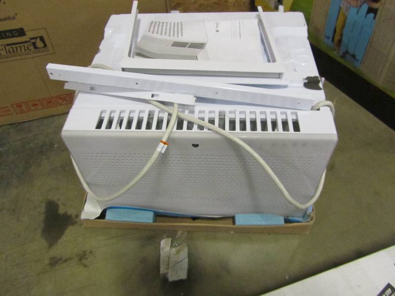 lot 42 image: Quirky Aros App-Enabled 8,000 BTU Window Air Conditioner