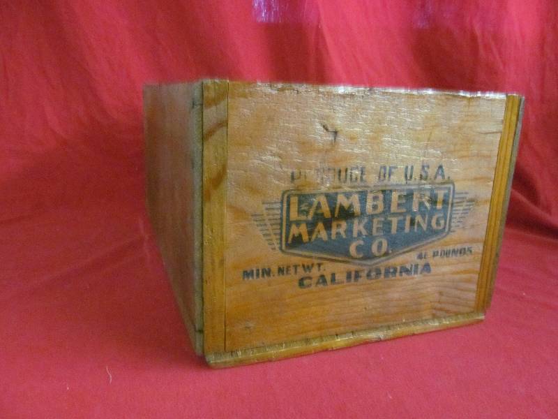 lot 12 image: Lambert Marketing company California fruit crate