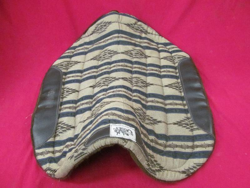 lot 55 image: Josey Superior saddle pad