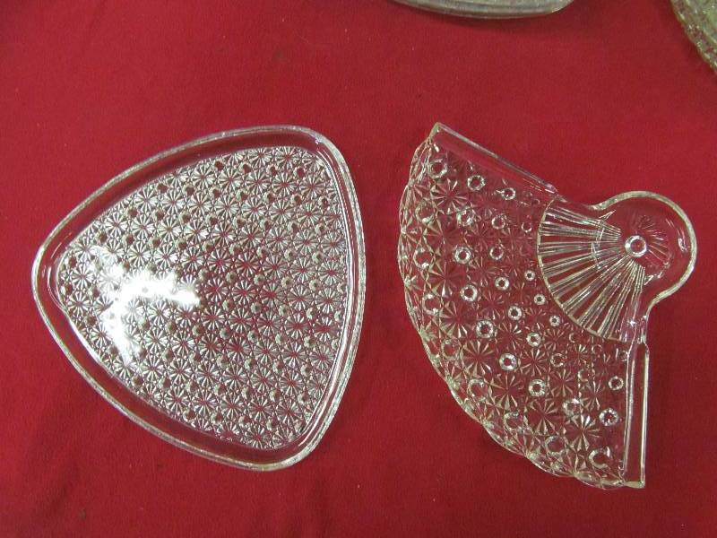 lot 80 image: Luncheon plates