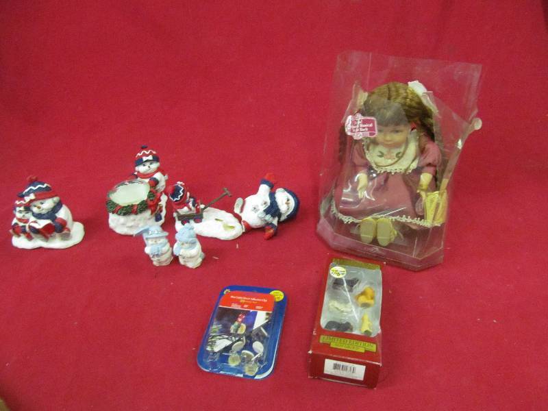 lot 105 image: West End Studio snowmen, musical doll