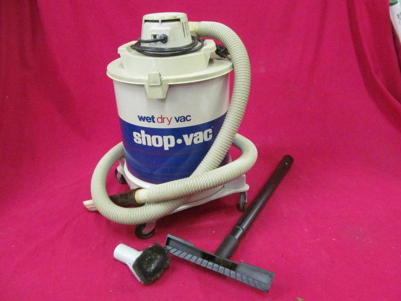 lot 125 image: shop vac