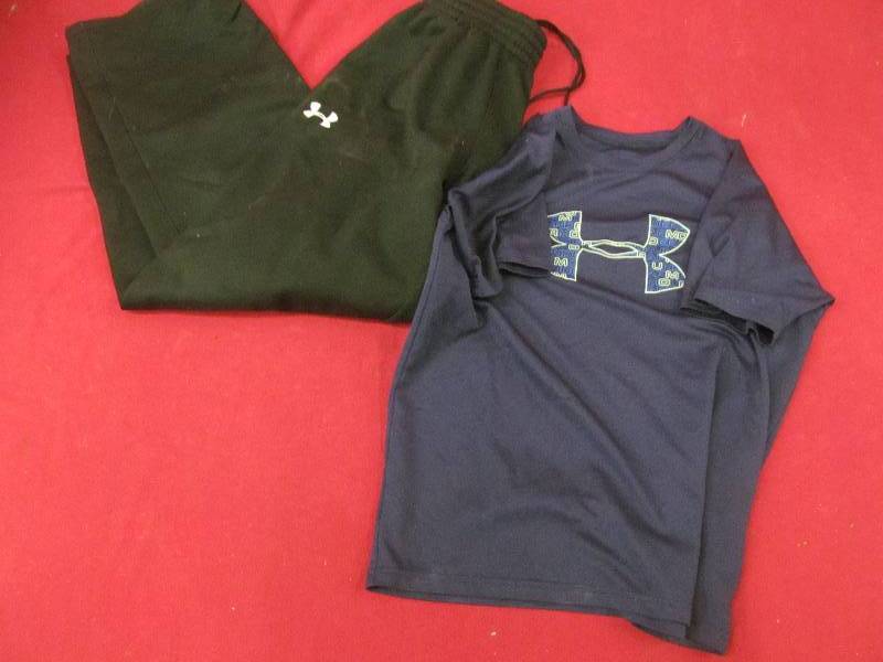 lot 163 image: UnderArmour pants, t shirt