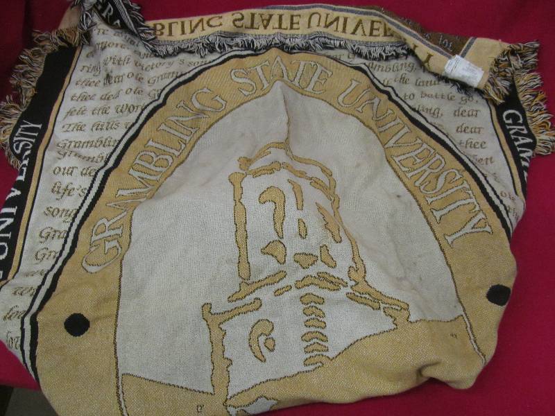 lot 168 image: Gramling University throw