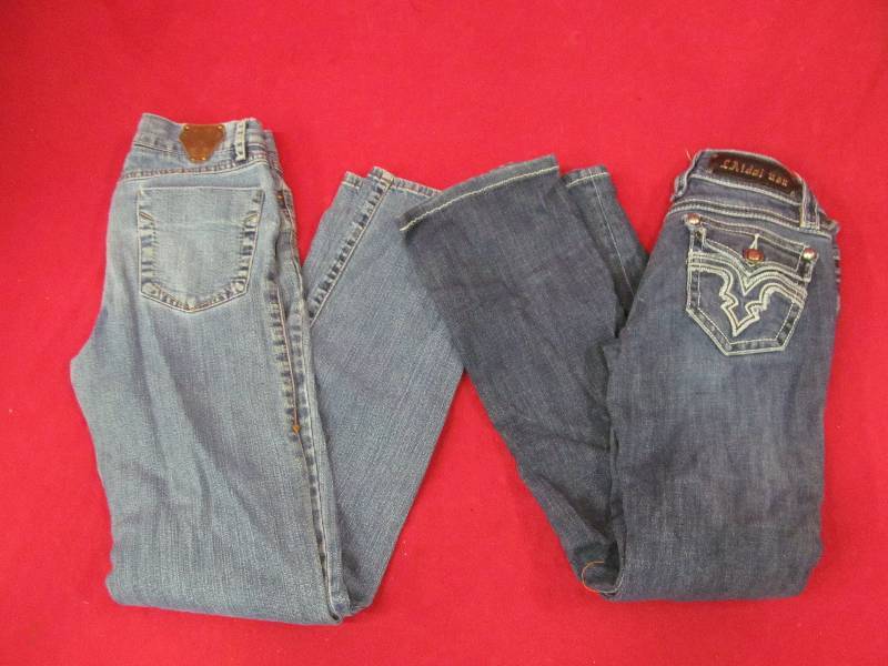 lot 189 image: jeans