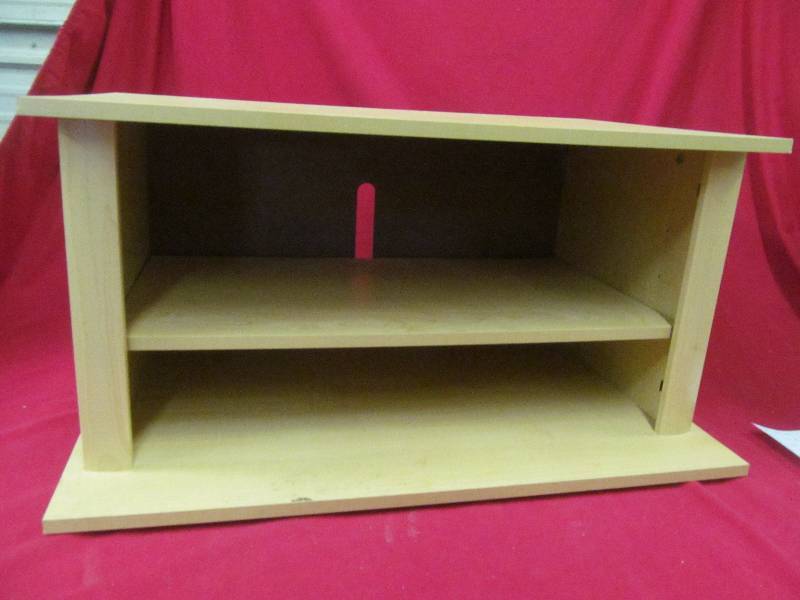 lot 198 image: cabinet