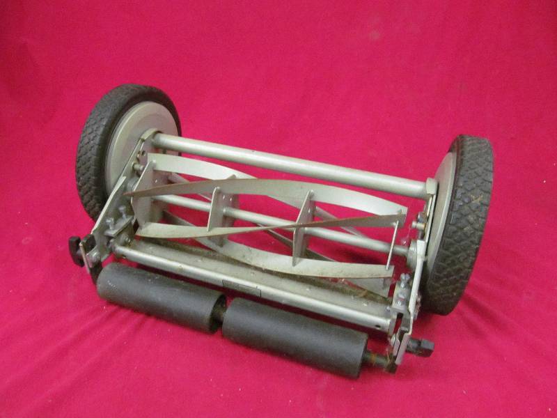 lot 203 image: reel mower