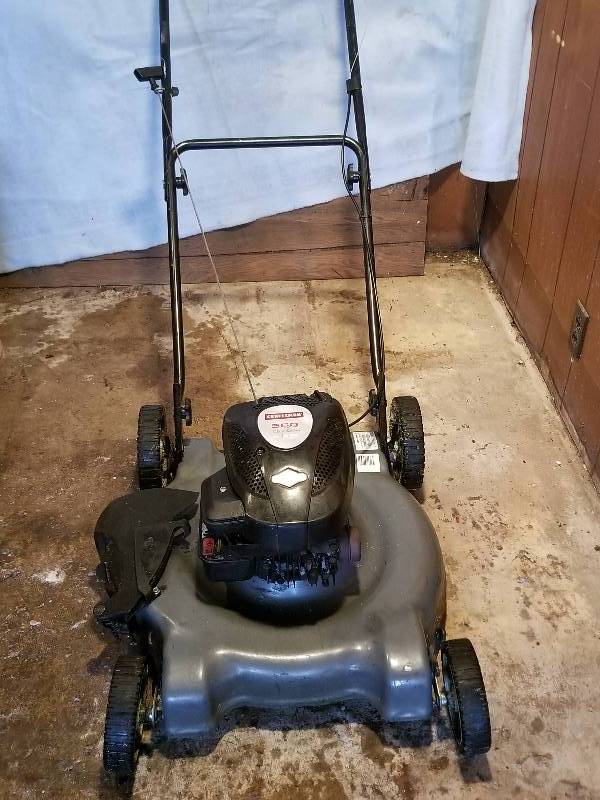 CRAFTSMAN LAWNMOWER