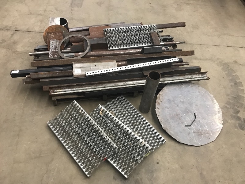 lot 8 image: Pallet Of Stock Steel