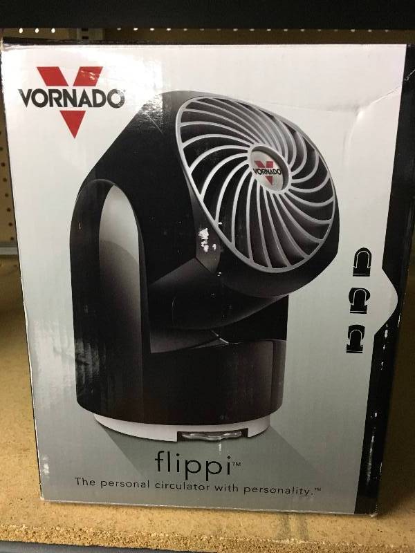 lot 383 image: VORNADO FLIPPI V8 AIR, MSRP $19.99