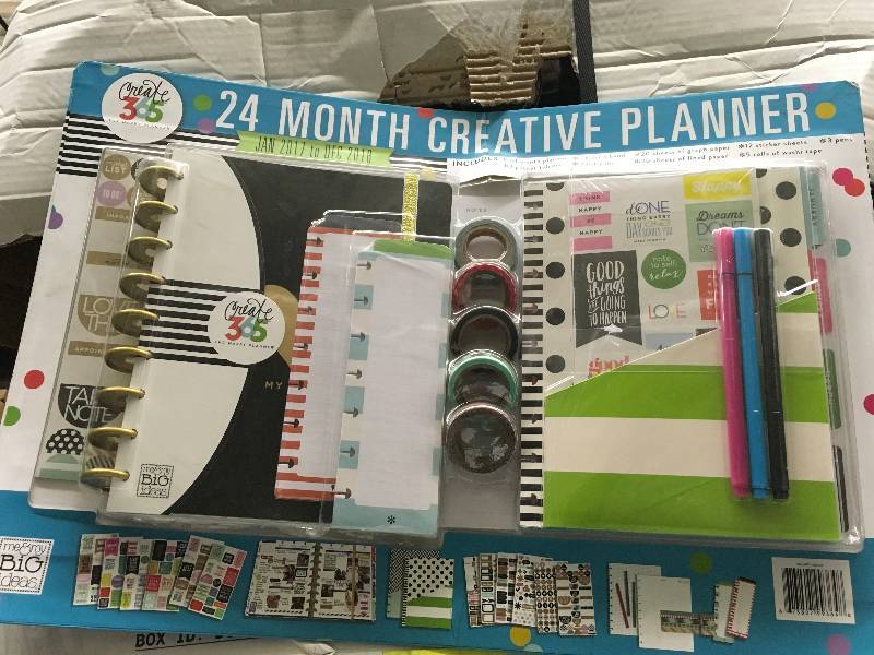 lot 412 image: ME & MY BIG IDEAS PLANNER, MSRP $24.99