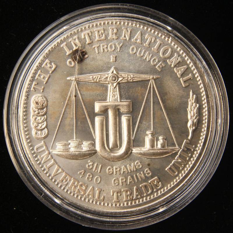 1 TROY OZ. .999 FINE SILVER 1974 WORLD TRADE UNIT IN AIRTITE