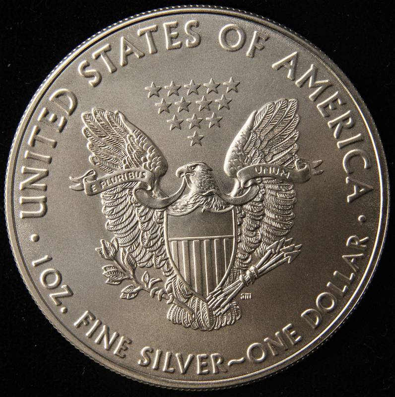 2017 AMERICAN SILVER EAGLE 1 TROY OZ. .999 FINE SILVER DOLLAR