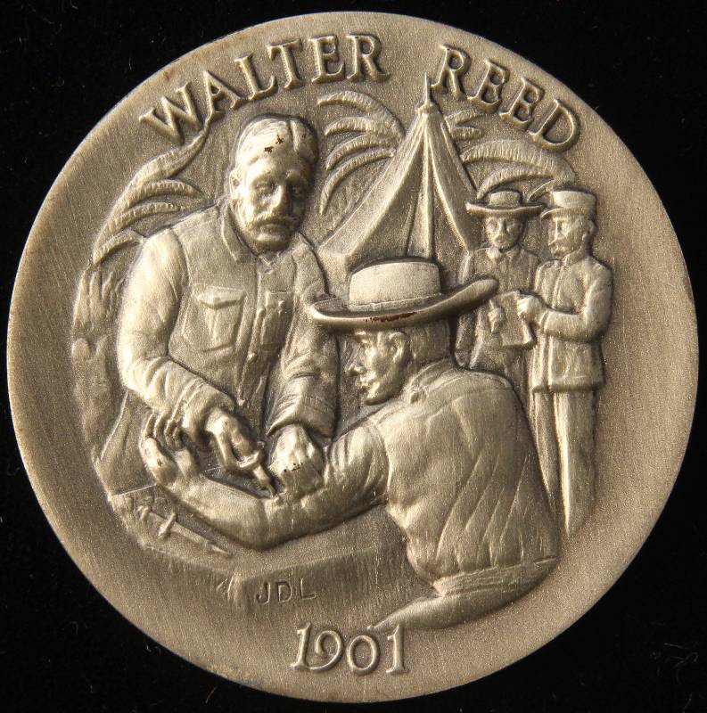 VINTAGE WALTER REED 1.11 TROY OZ. STERLING SILVER ART ROUND LONGINES SYMPHONETTE SOCIETY