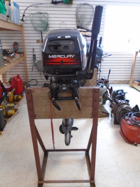lot 1 image: 1996 Mercury Outboard Motor