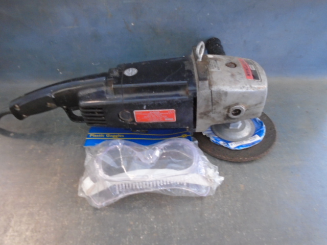 lot 10 image: Craftsman Sander