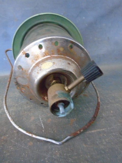 lot 25 image: LP  Lantern
