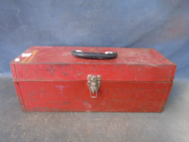 lot 27 image: Tool Box and Tools