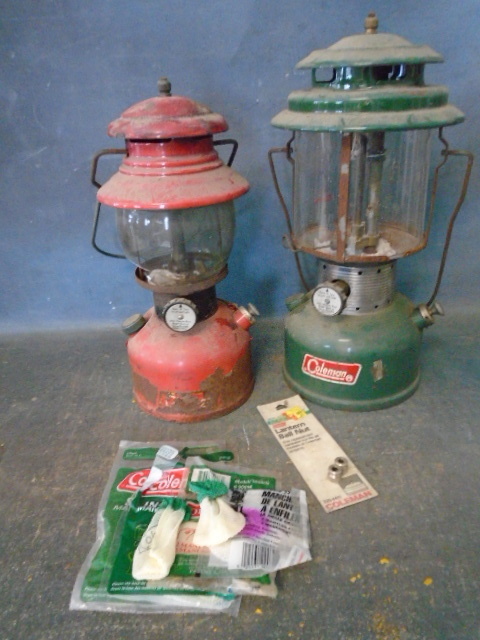 lot 38 image: Coleman Lanterns