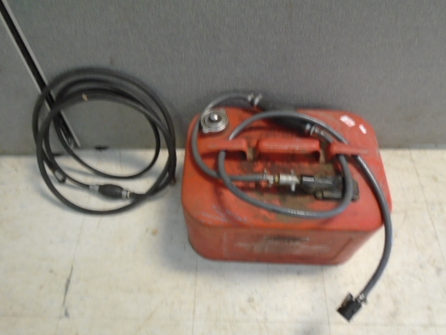 lot 57 image: Mercury Fuel Tank
