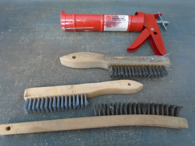 lot 78 image: Wire Brushes and Caulk Gun