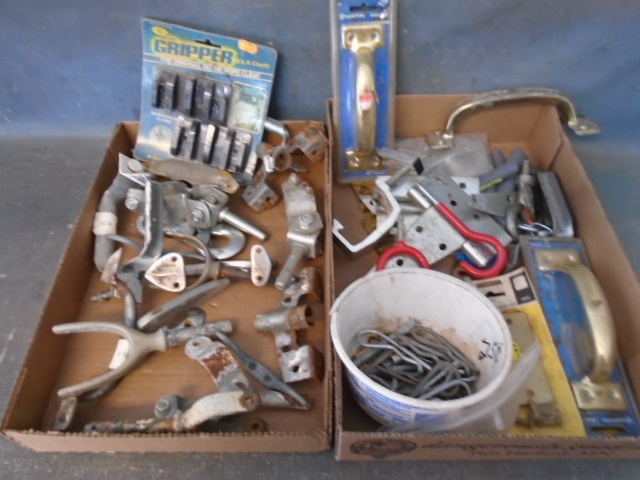 lot 82 image: Boat Parts